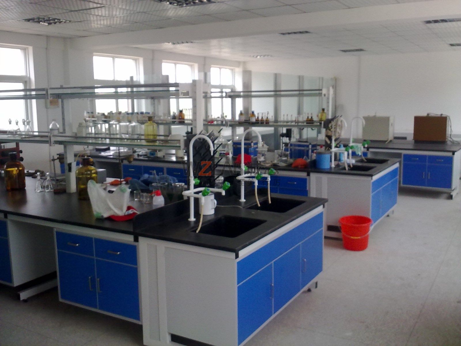 開封東祥偉業實驗臺項目